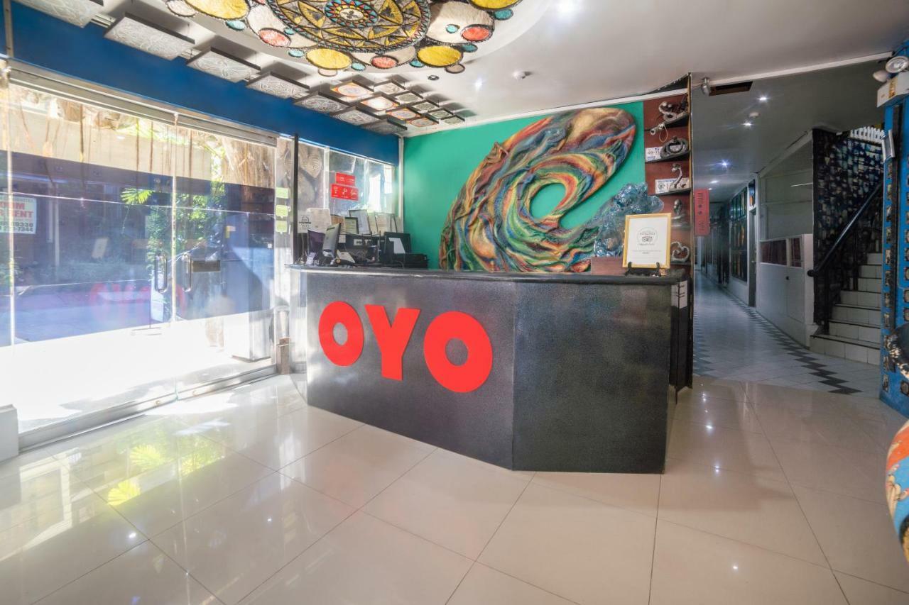 Davao City Oyo 200 Ponce Suites Art Hotel מראה חיצוני תמונה